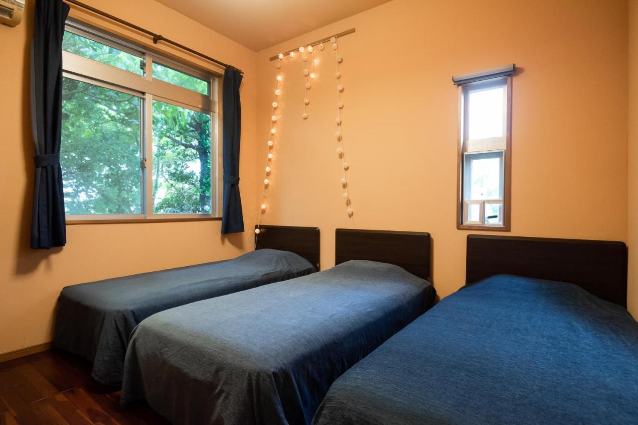 Ferienwohnung コテージなかどまり Onna Exterior foto